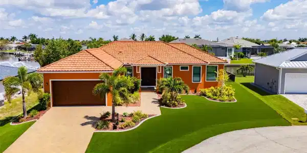 470 SORRENTO COURT