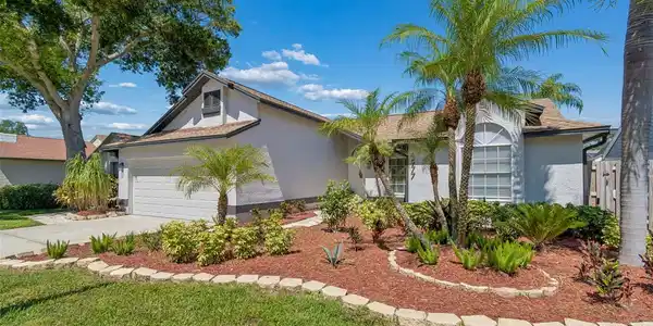1977 BROOKSTONE WAY
