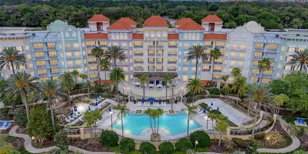 102 YACHT HARBOR DRIVE