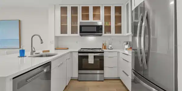 Image 4 Image 4