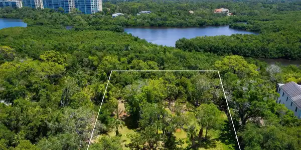 216 OSPREY POINT DRIVE