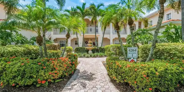 4264 CENTRAL SARASOTA PARKWAY