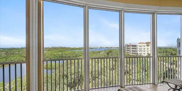 409 N POINT ROAD