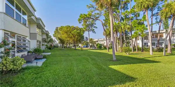 2437 HARBOR BOULEVARD