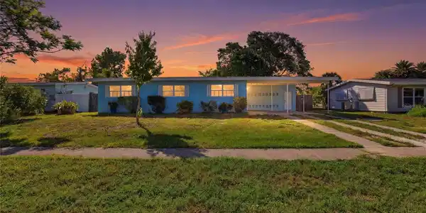2604 STARLITE LANE