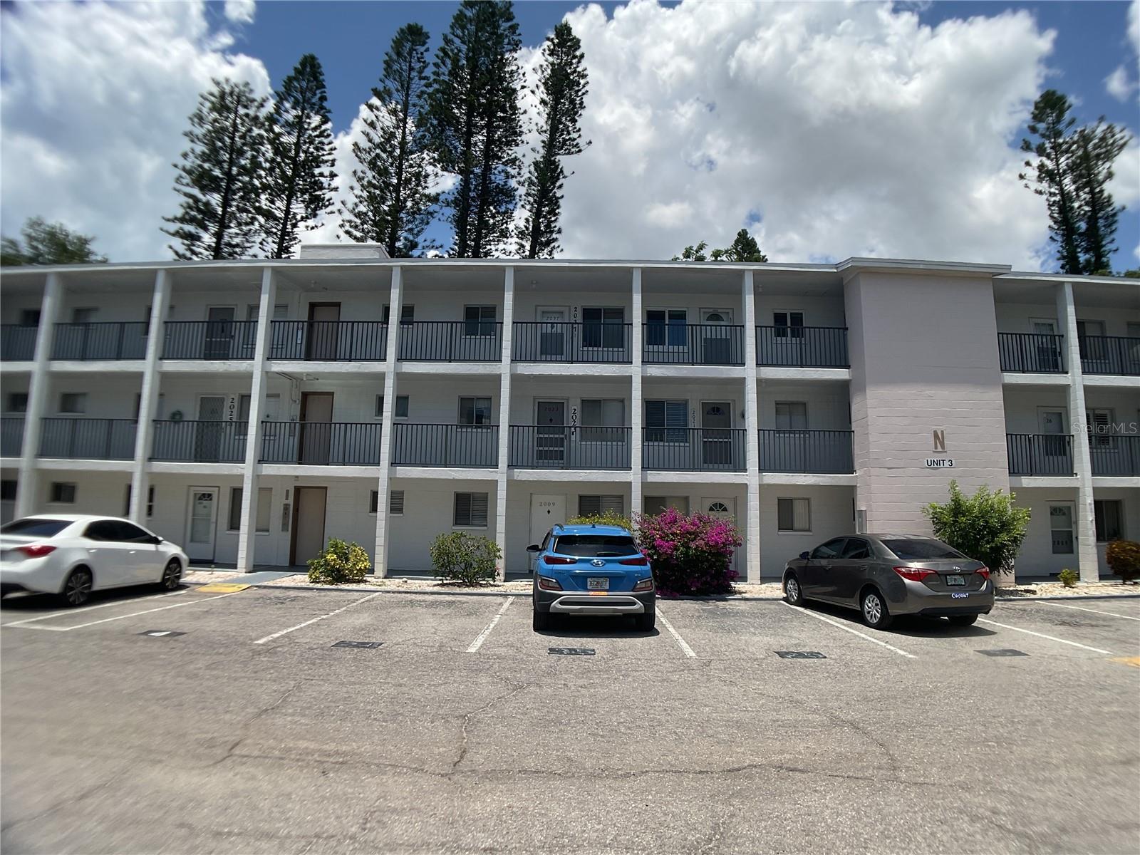Image 1 Image 1