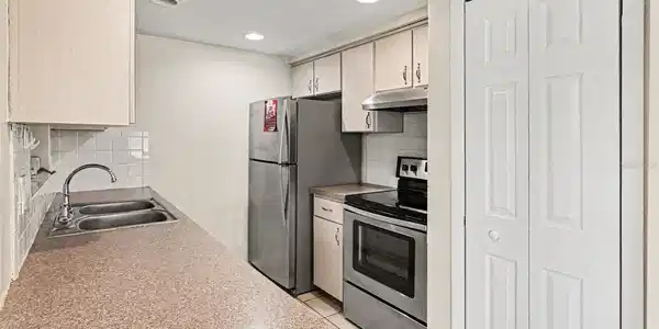 Image 4 Image 4