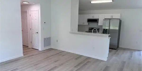 Image 4 Image 4