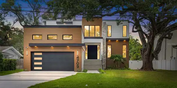 4709 W ESTRELLA STREET