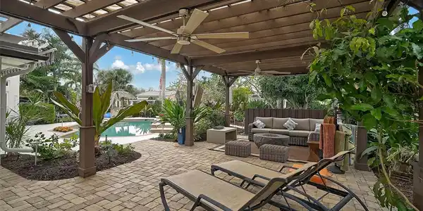 4508 WOODSIDE ROAD