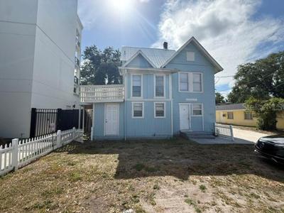 1425 14TH STREET W
