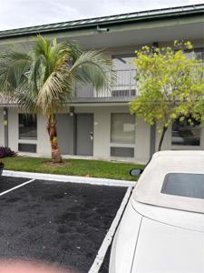 7150 N TAMIAMI TRL