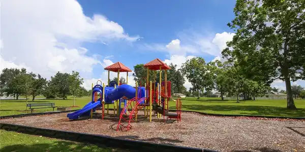 Image 4 Image 4