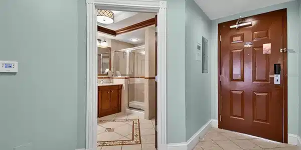 Image 4 Image 4