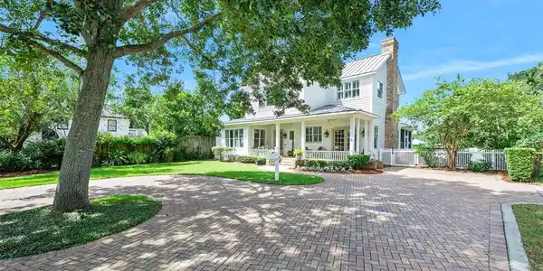 94 N BEACH STREET