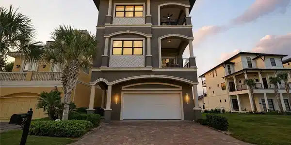 355 OCEAN CREST DRIVE