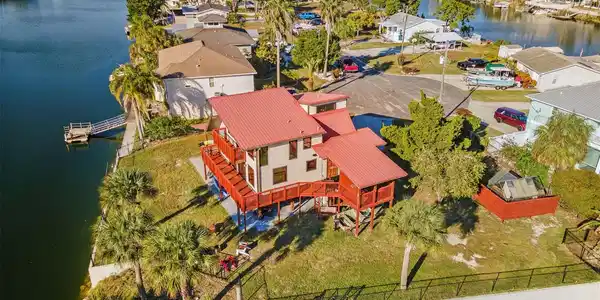 Image 4 Image 4