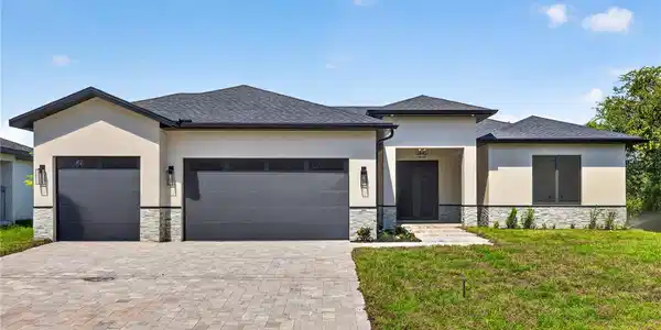 9668 PRESIDENT CIRCLE