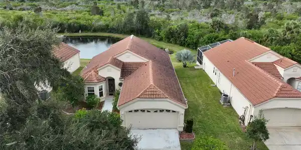 718 LIGHTHOUSE DRIVE