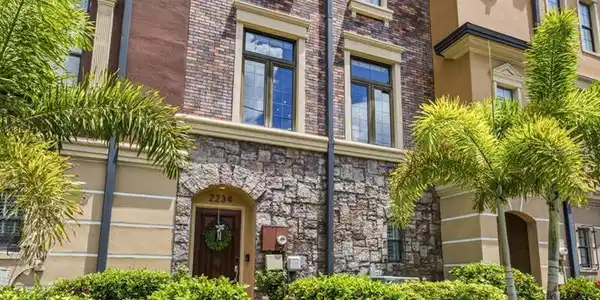 2234 SOHO BAY CT