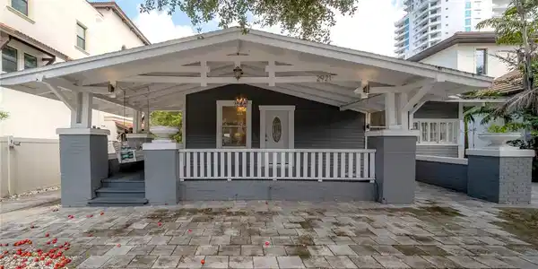 2921 W EL PRADO BOULEVARD