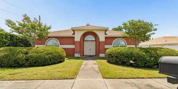 7791 CARVER COURT