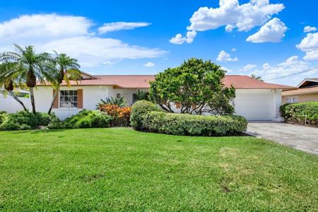 411 PALM ISLAND NE