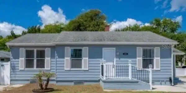 243 N PENINSULA DRIVE