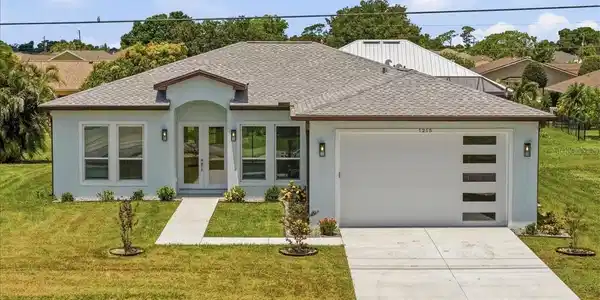 1215 RIO DE JANEIRO AVENUE