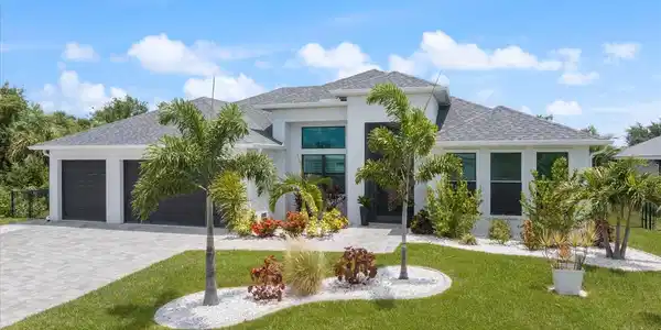 9294 PANAMA CIRCLE