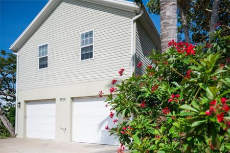 3909 117TH STREET W