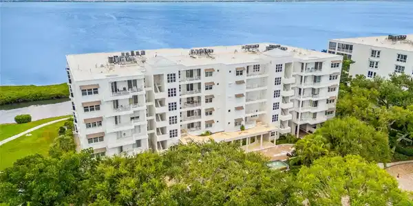 2450 HARBOURSIDE DRIVE
