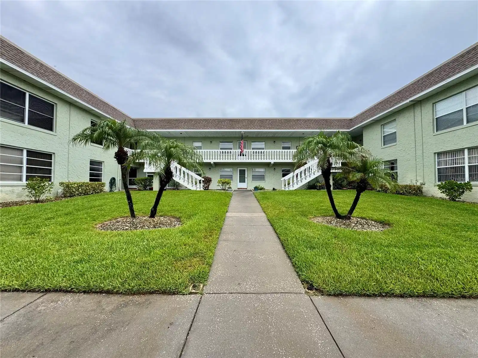 Image 1 Image 1