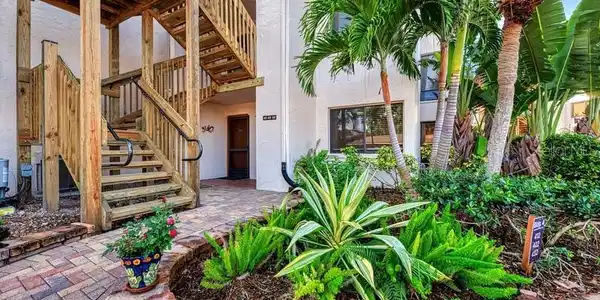 1600 COVE II PLACE