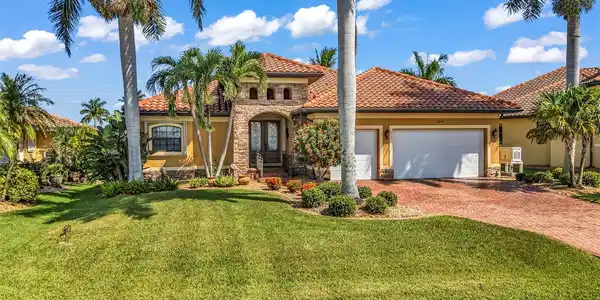 4074 LA COSTA ISLAND COURT