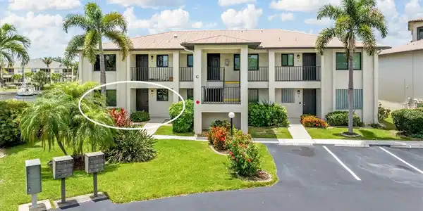 3221 WHITE IBIS COURT