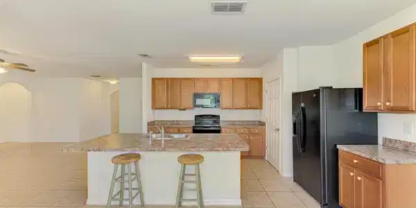 Image 4 Image 4