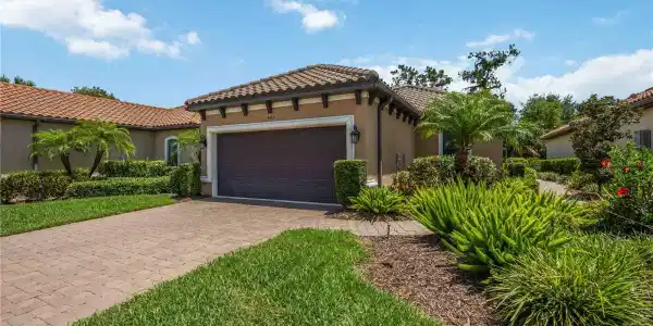 5565 SENTIERO DRIVE