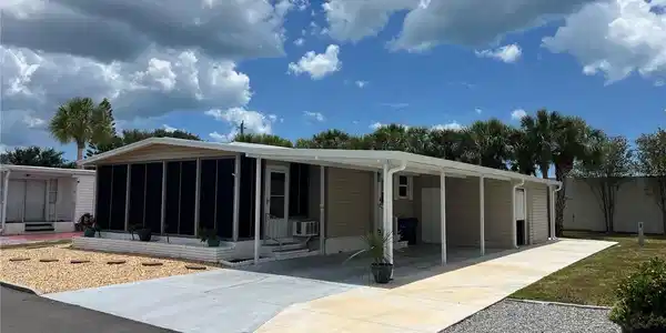 107 ROMA ROAD