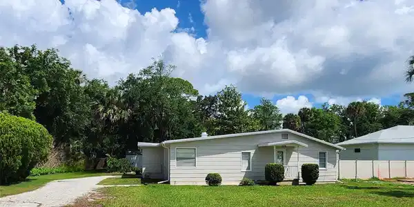 131 PLAZA LANE