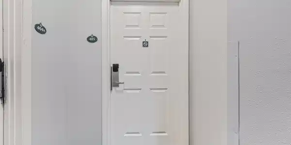 Image 4 Image 4