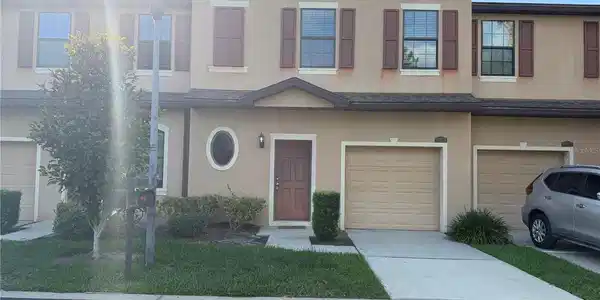10273 VILLA PALAZZO COURT