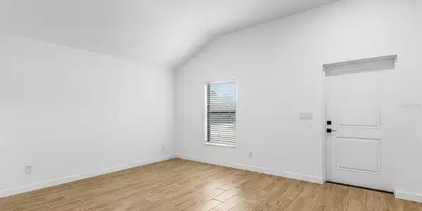 Image 4 Image 4