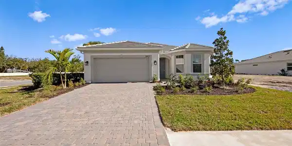 6990 MINNEOLA COURT