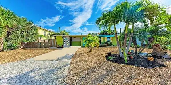 503 BAYVIEW DRIVE