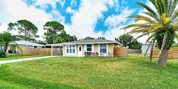 307 SOUTHLAND ROAD