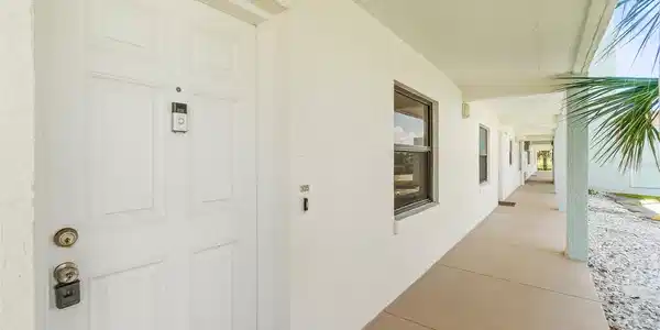Image 4 Image 4