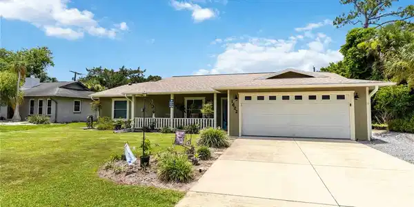 1622 TRAVELERS PALM DRIVE
