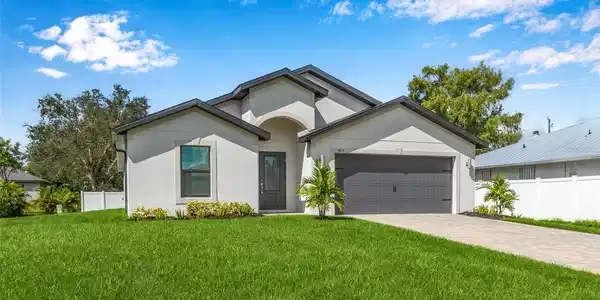 5413 DAYTON LANE