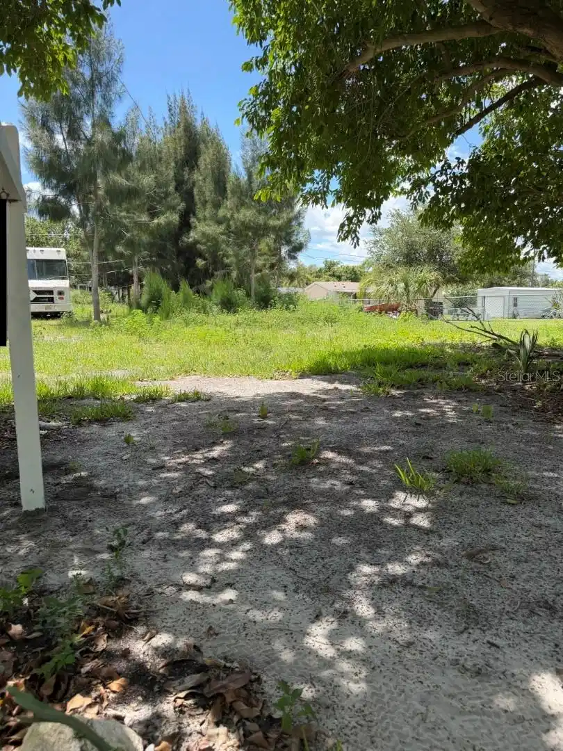 Image 1 Image 1